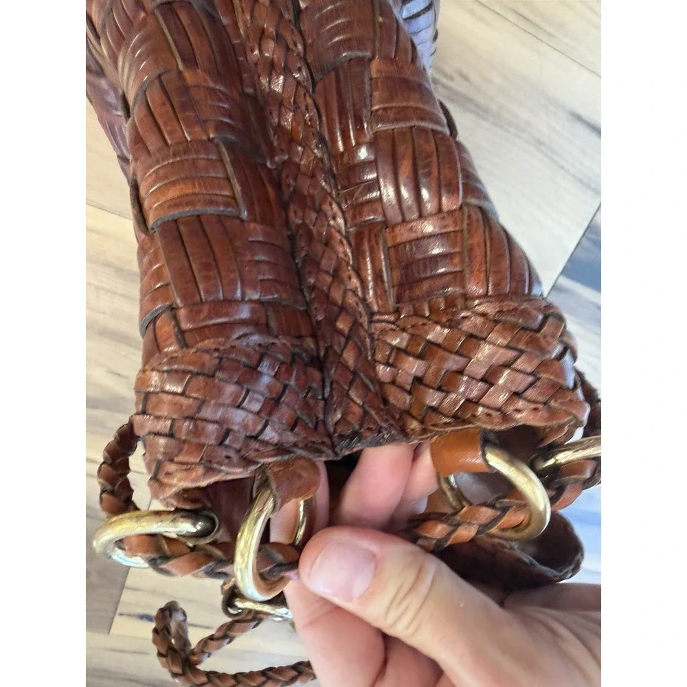 Vintage CEM Woven Leather Handbag Bucket Basket Weave Magnetic Snap Boho 80s 90s